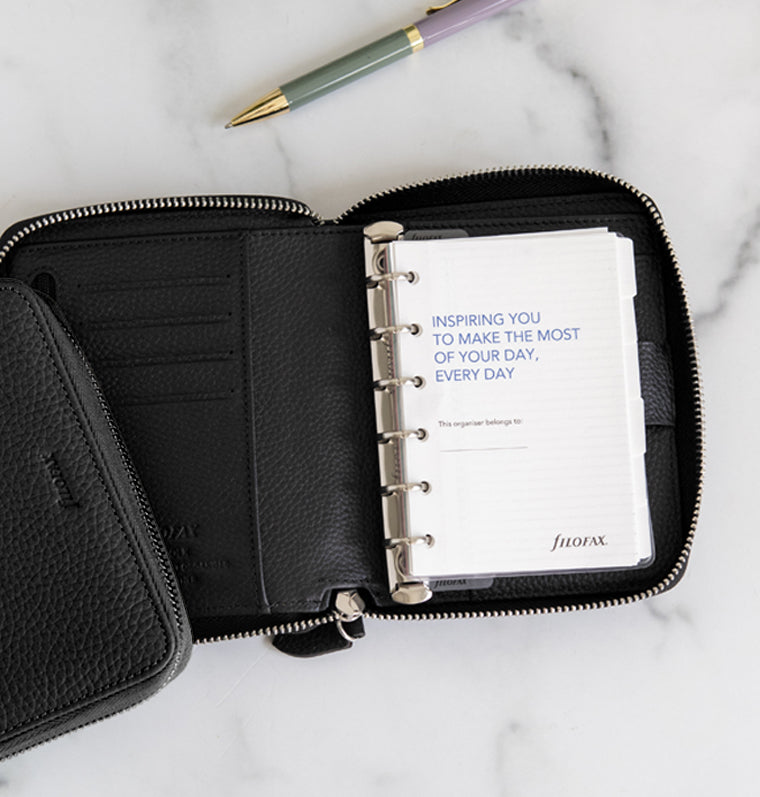 diár Norfolk Zip, Vreckový Compact Black